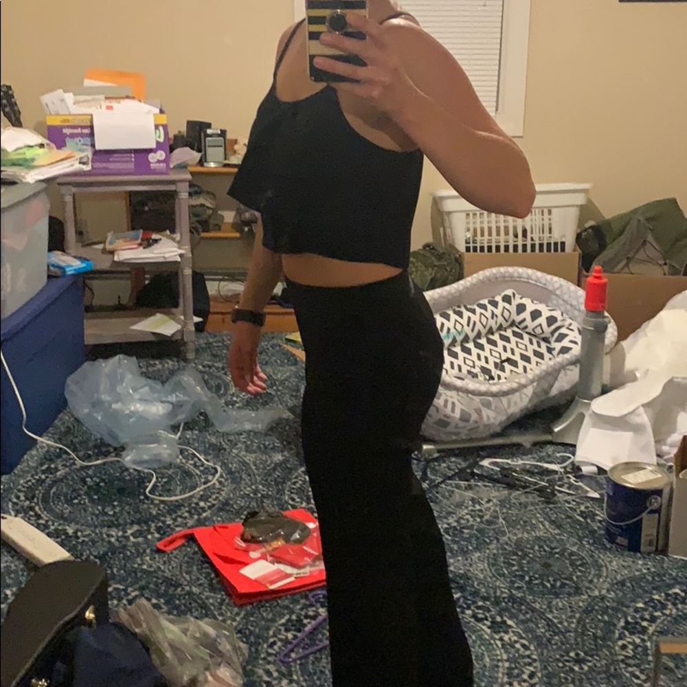 2 piece - crop top, wide leg pant